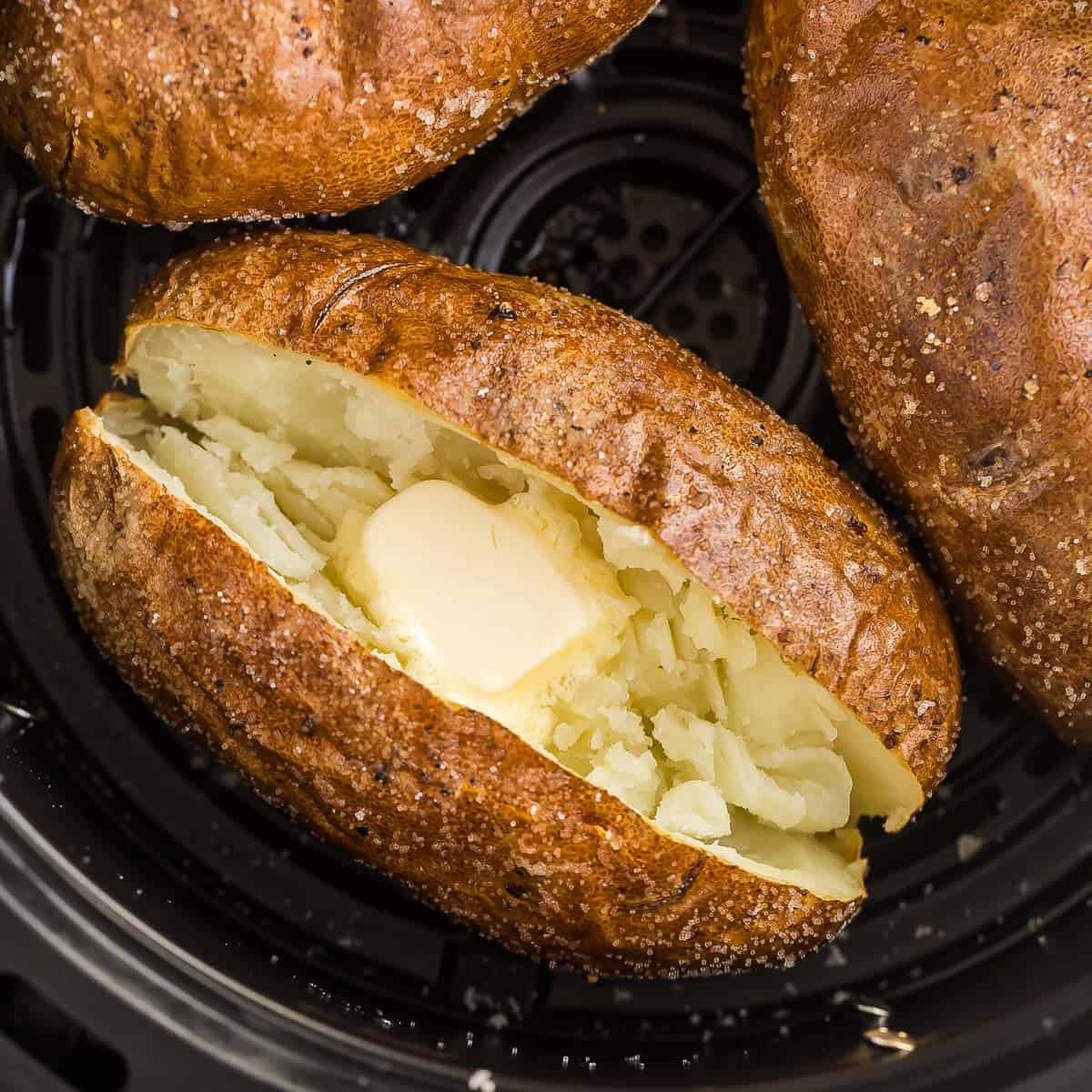 Minute Air Fryer Baked Potatoes: Your Shortcut to Perfect Spuds